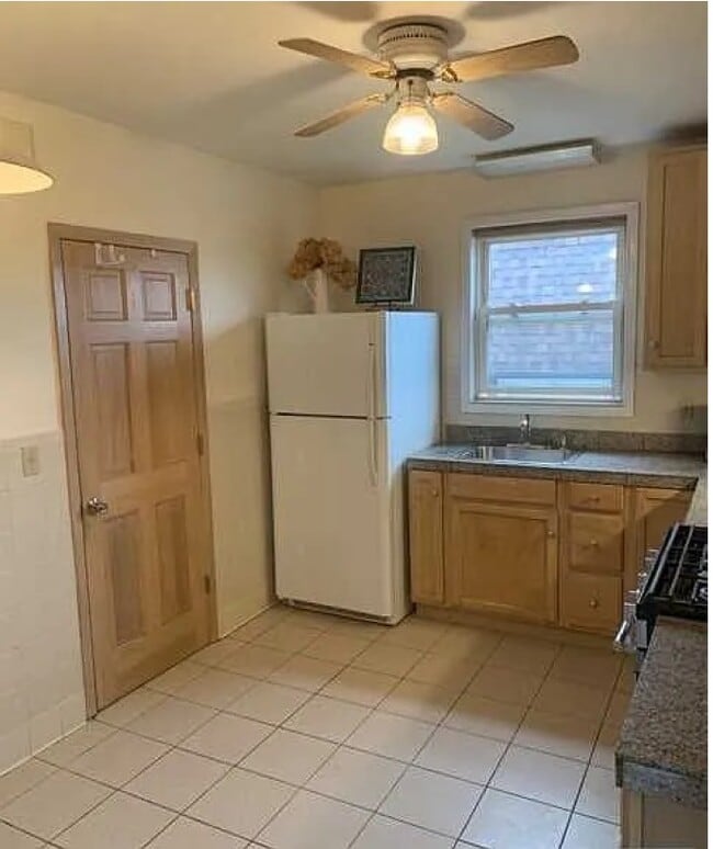 Building Photo - 181 Grand Ave