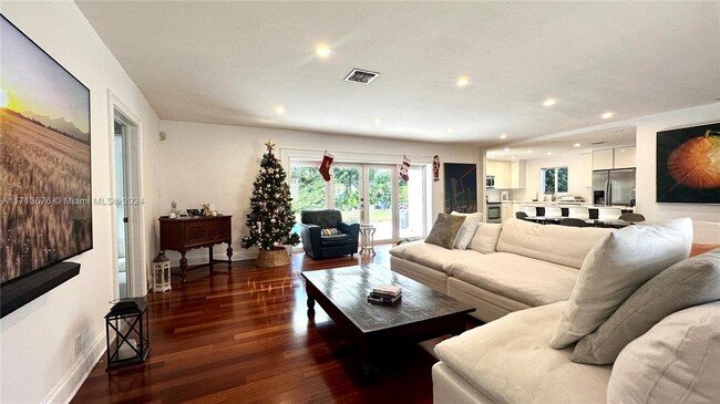 Foto del edificio - 7300 SW 84th Ct