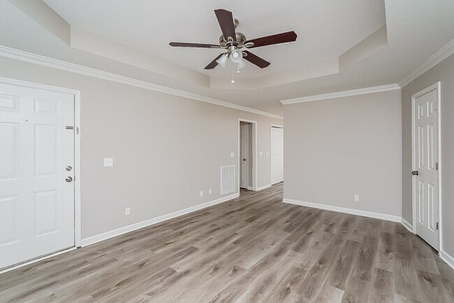 Building Photo - 110 Township Ct