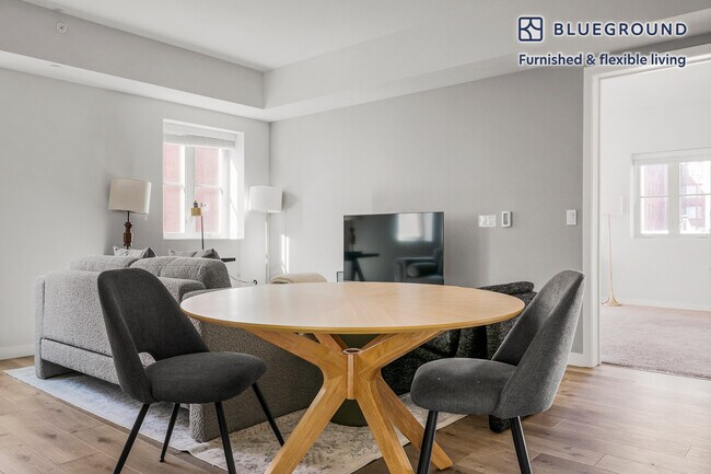 Foto del edificio - 2510 Channing Way