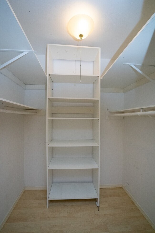 Foto del edificio - 1604-1606 S PALM AVE