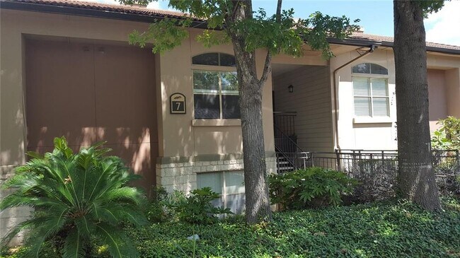 Foto del edificio - 6000 Shepherd Mountain Cove