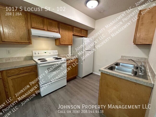 Building Photo - Lovely townhome-style apartment in Nampa
