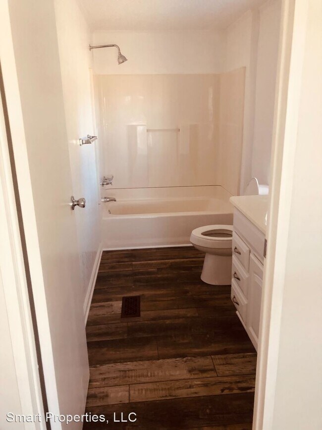 Foto del edificio - 3 br, 2 bath House - 14989 Brahma Rd