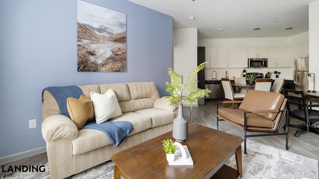 Building Photo - 1001 S Center St