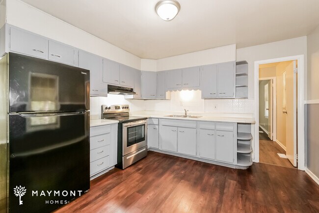 Foto del edificio - 9302 Stark Ave