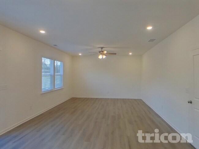 Foto del edificio - 312 Trulove Ln