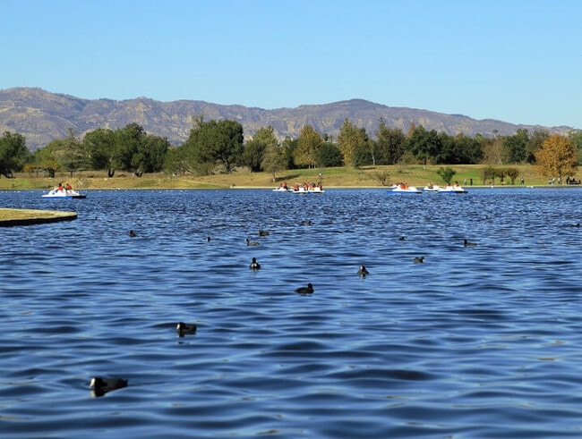 A lovely day on Lake Balboa