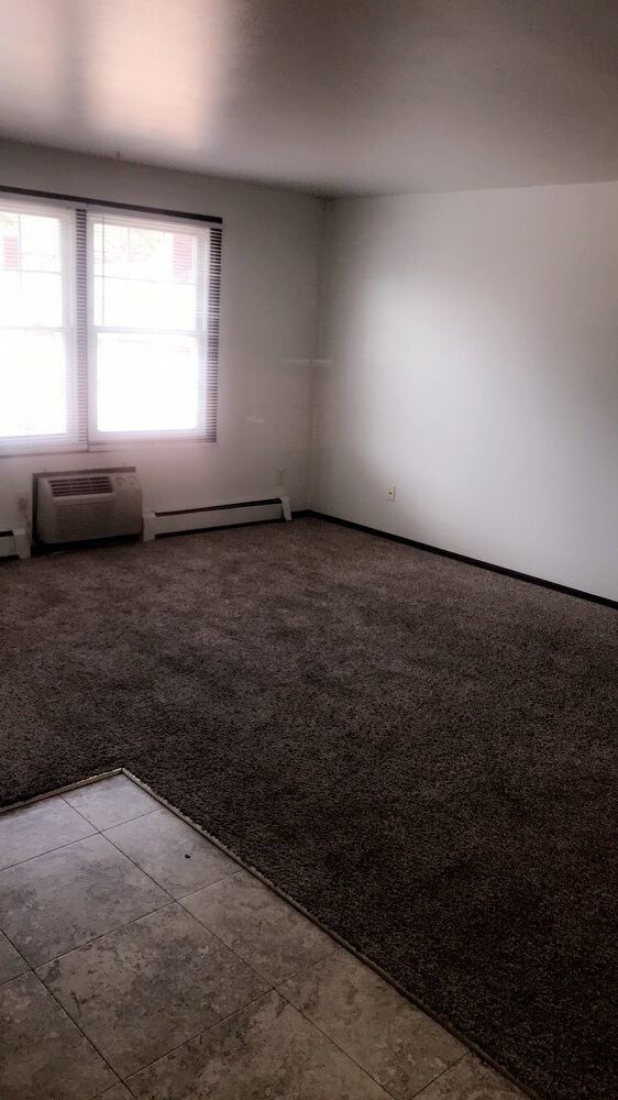 Building Photo - 2036 Preble Avenue 6