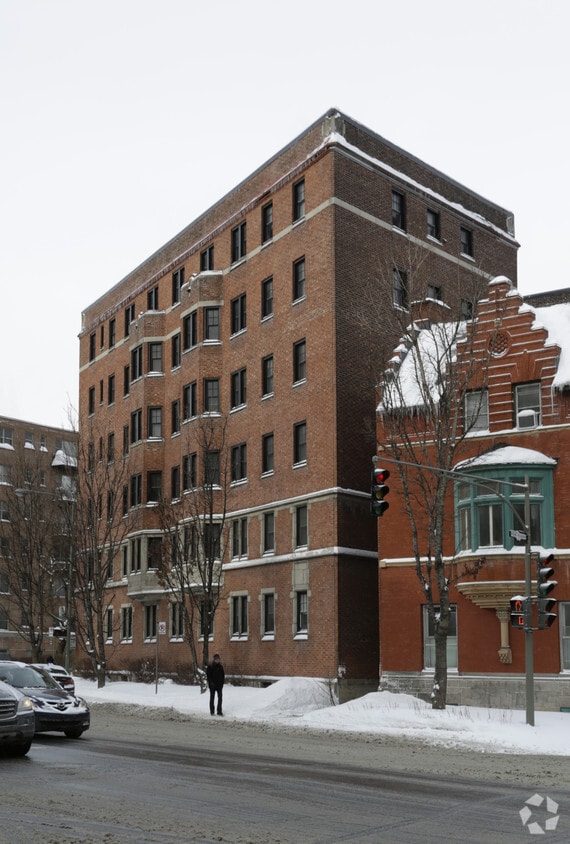 1 Rosemount, Westmount, QC H3Y 3G6 Apartments 1 Rosemount Westmount