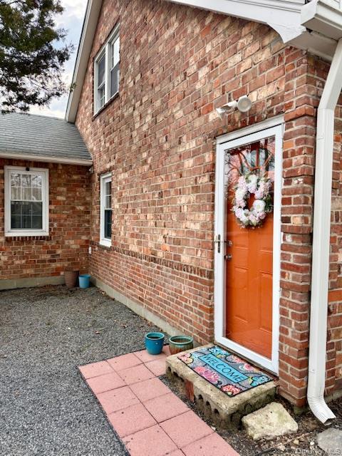 Building Photo - 119 Lake Shore Dr