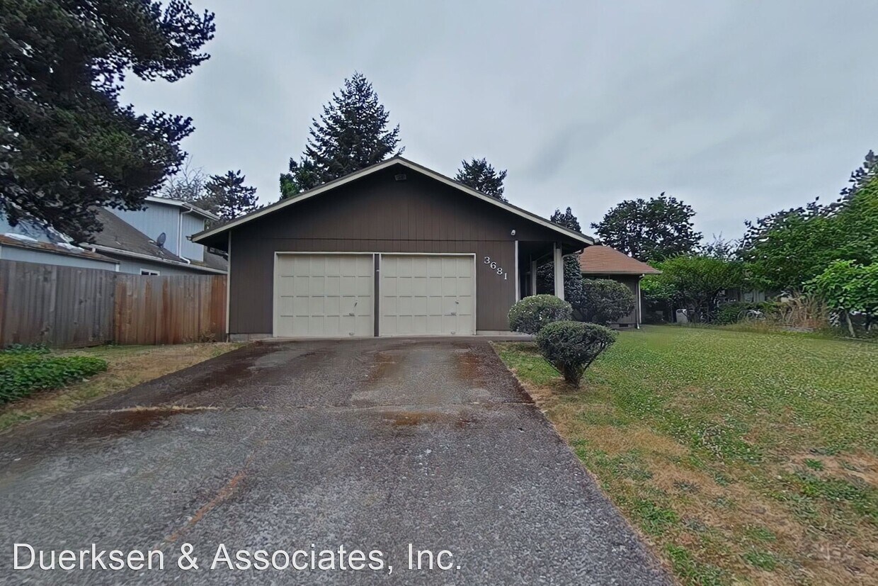 Foto principal - 3 br, 2 bath House - 3681 NW Tyler Pl