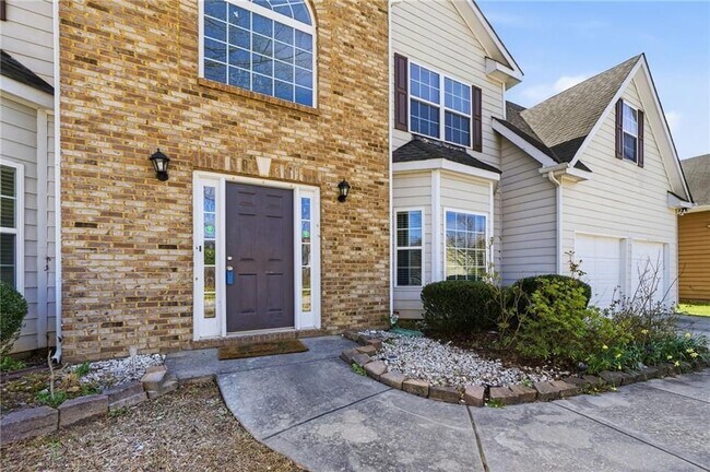 Foto del edificio - 1582 Ewing Farm Dr