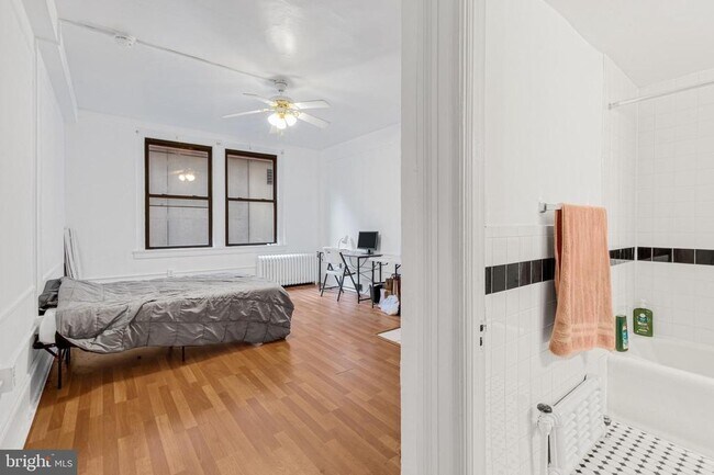 Foto del edificio - 1324 Locust St