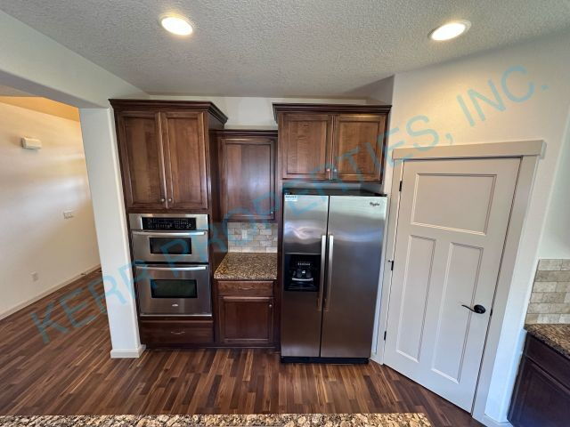 Building Photo - FREE RENT! Spacious 5-Bedroom Retreat with...