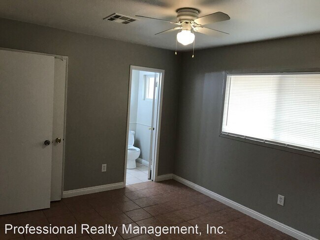 Foto del edificio - 3 br, 2 bath House - 2303 PLANZ ROAD