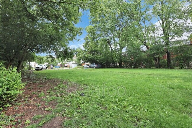Building Photo - 53 S Burgess Ave