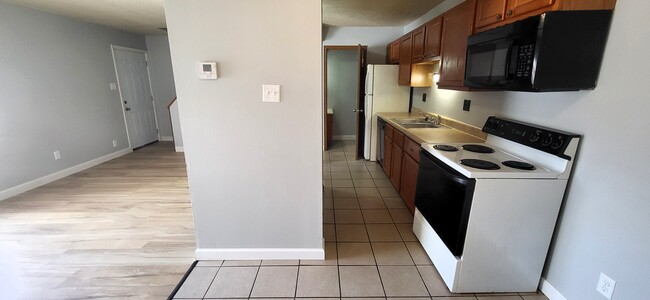 Building Photo - 4924 Andrew Jackson Ct