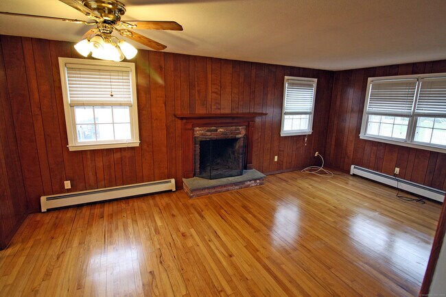 Building Photo - 72 Atlantic Dr