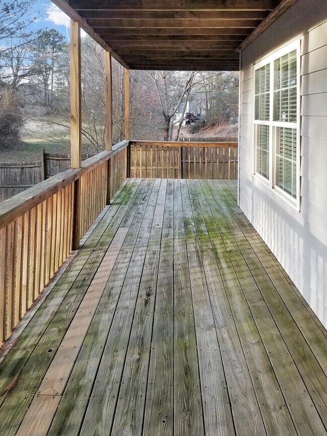 Building Photo - 3898 Landgraf Cove