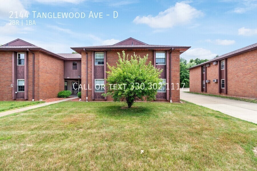 Primary Photo - Two bedroom one bathroom apartment for rent