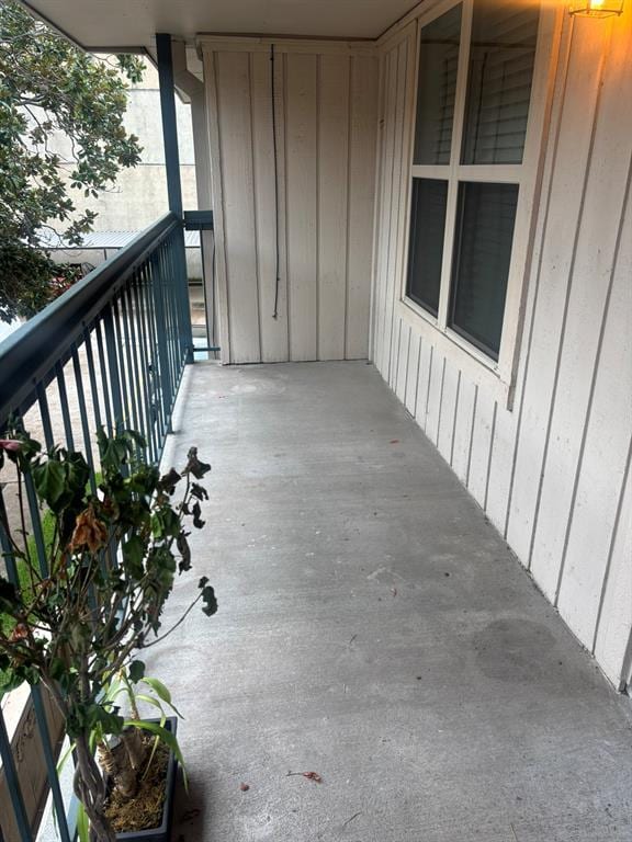 Building Photo - 855 Augusta Dr