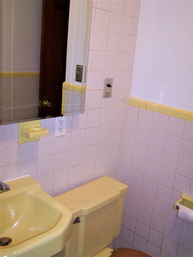 Foto del edificio - 65 Stuyvesant Ct