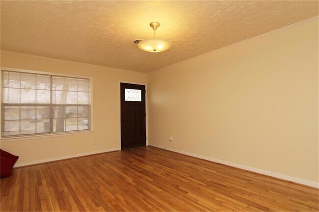 Foto del edificio - 8526 Friendship Rd