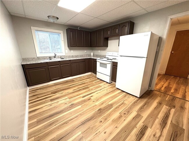 Building Photo - 643 Allegheny St