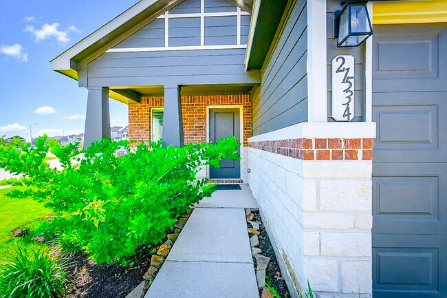 Building Photo - 21534 Cypress Trellis Dr