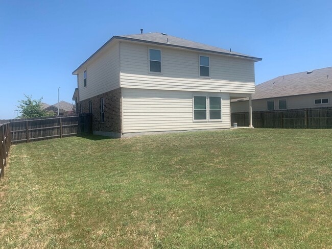 Building Photo - 13334 Frio Parke