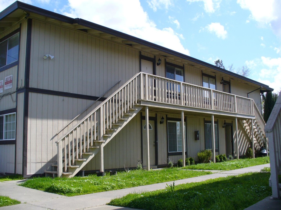 Primary Photo - 2209 15th Ave