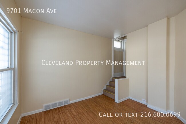 Foto del edificio - 9701 Macon Ave