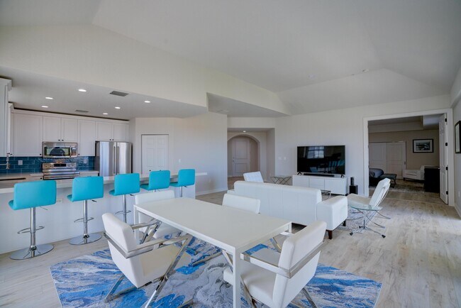 Building Photo - 800 Juno Ocean Walk