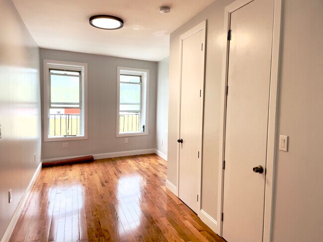 Foto del edificio - 2940 Fulton St