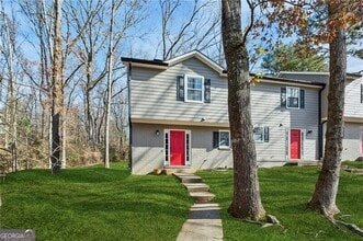 Building Photo - 752 Barnes Mill Trace NE