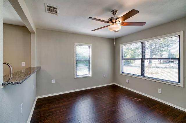 Building Photo - 4523 Rockwood Dr