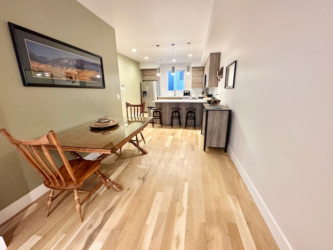 Comedor - 1810 Irving St