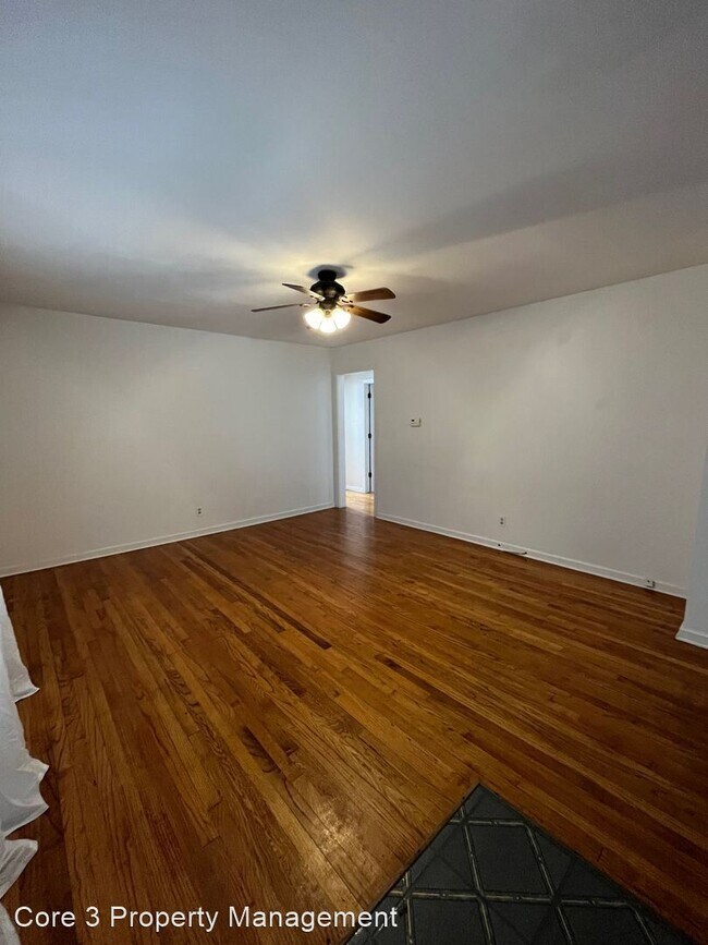 Foto del edificio - 3 br, 1 bath House - 1027 McGregor