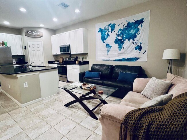 Foto del edificio - 7007 Towne Lake Rd