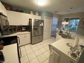 Building Photo - 22973 Lone Oak Dr