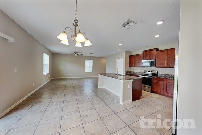 Building Photo - 10027 RoseMary Leaf Ln
