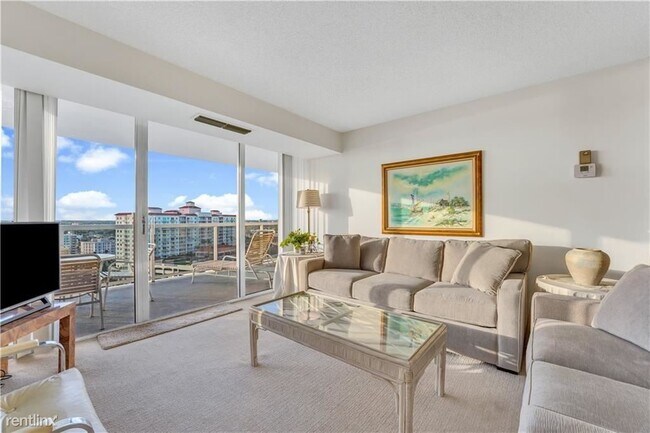 Foto del edificio - 2 br, 2 bath Condo - 2841 N Ocean Blvd 284...