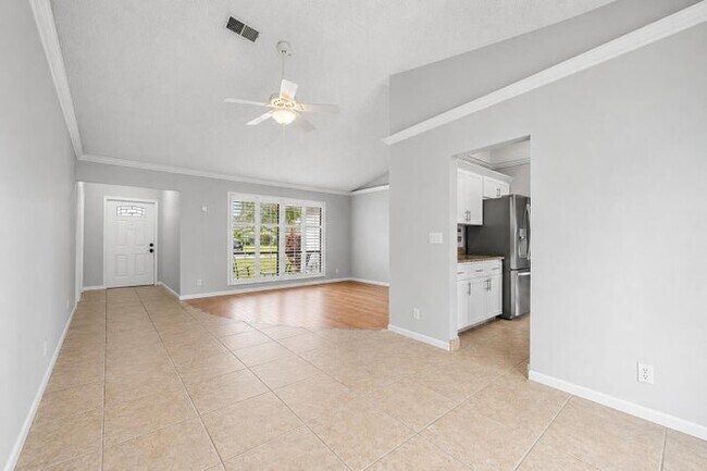 Foto del edificio - 3962 Winfield Rd