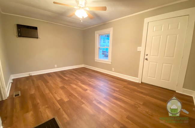 Building Photo - 415 Furman Rd