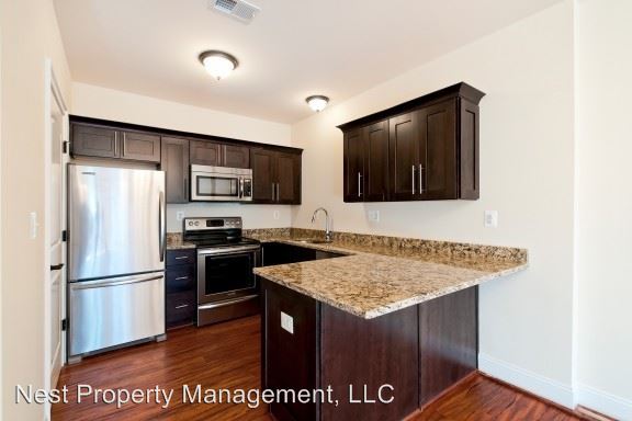 Foto del edificio - 1582 Wickham Pond Dr