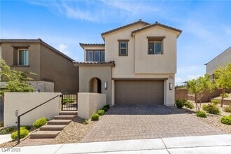 Building Photo - 12131 Arrebol Ave