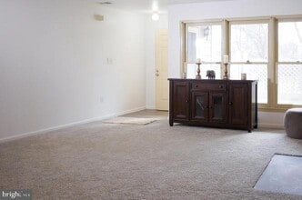Building Photo - 13018 Shadyside Ln