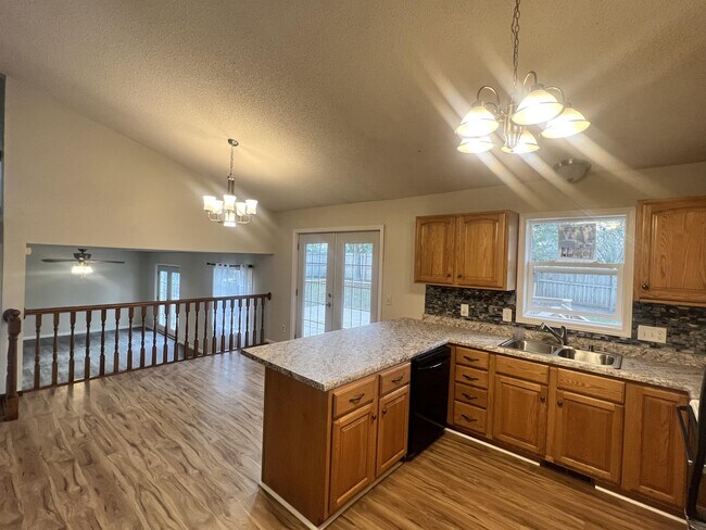 Building Photo - 15649 Crestone Path