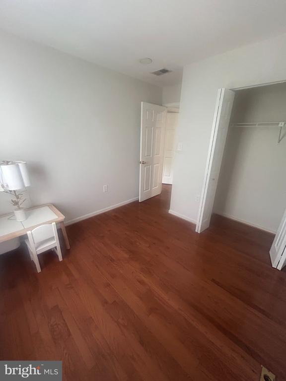 Building Photo - 5664 Cabells Mill Ct